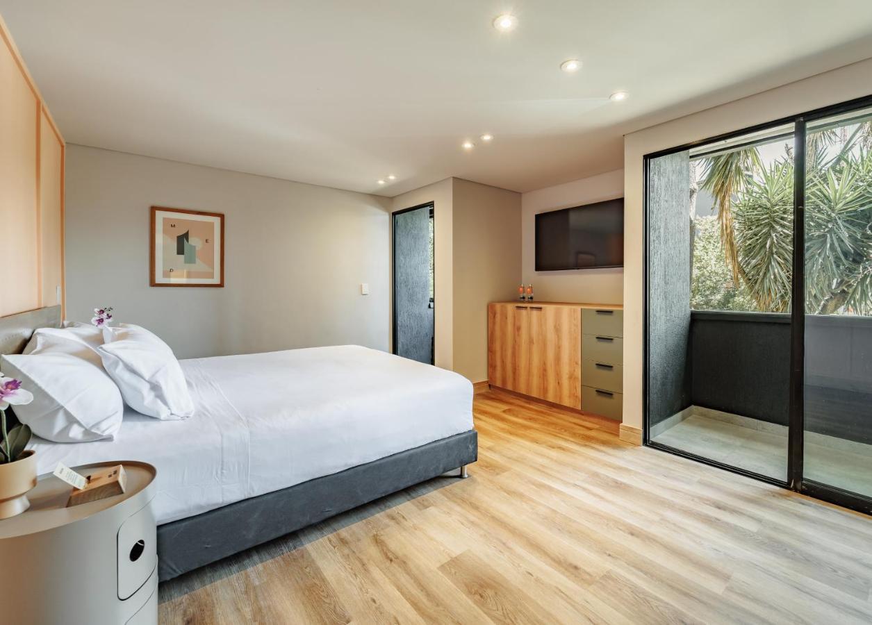 The Somos Central Hotel Poblado Medellin Bagian luar foto