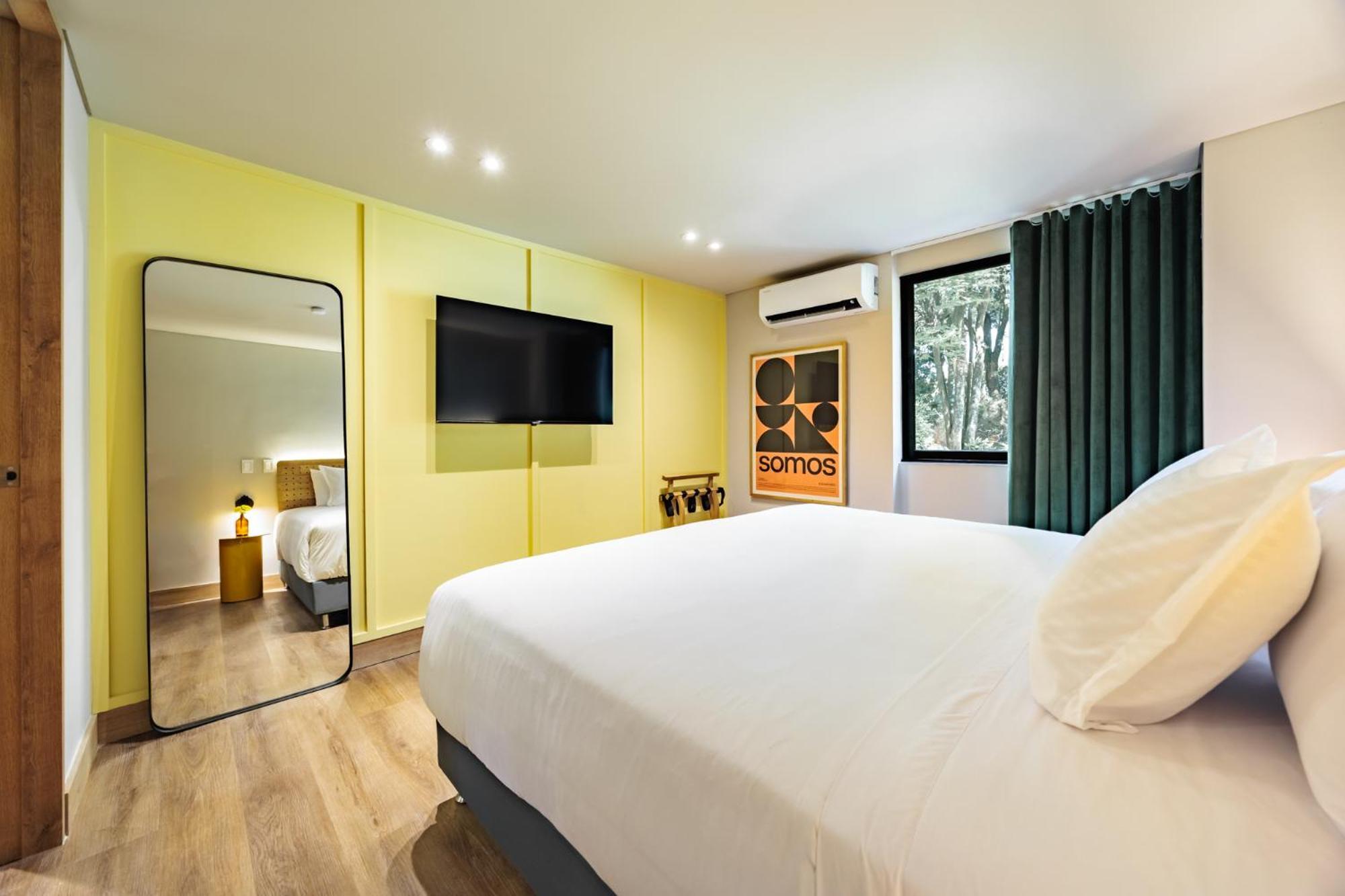 The Somos Central Hotel Poblado Medellin Bagian luar foto