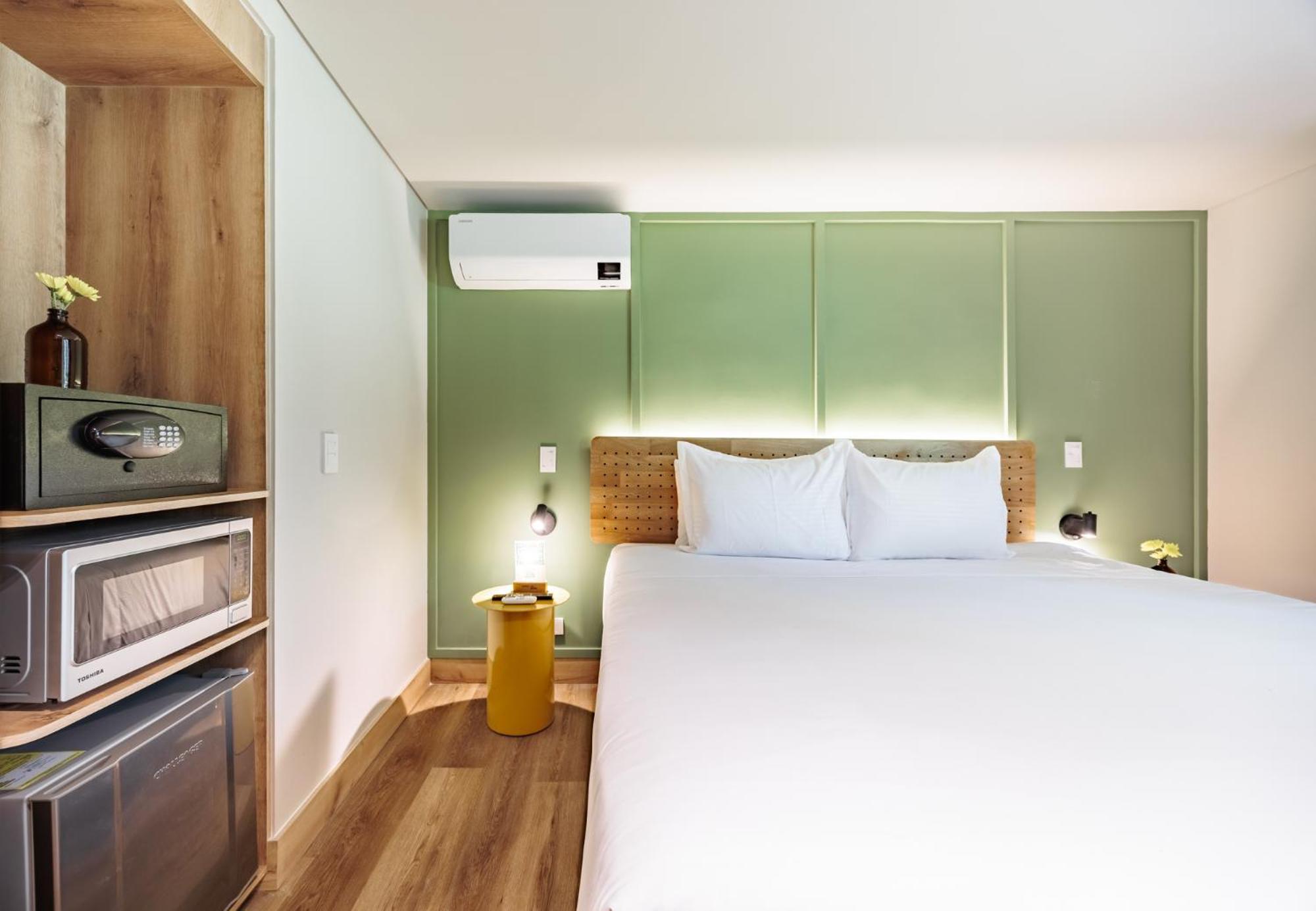 The Somos Central Hotel Poblado Medellin Bagian luar foto